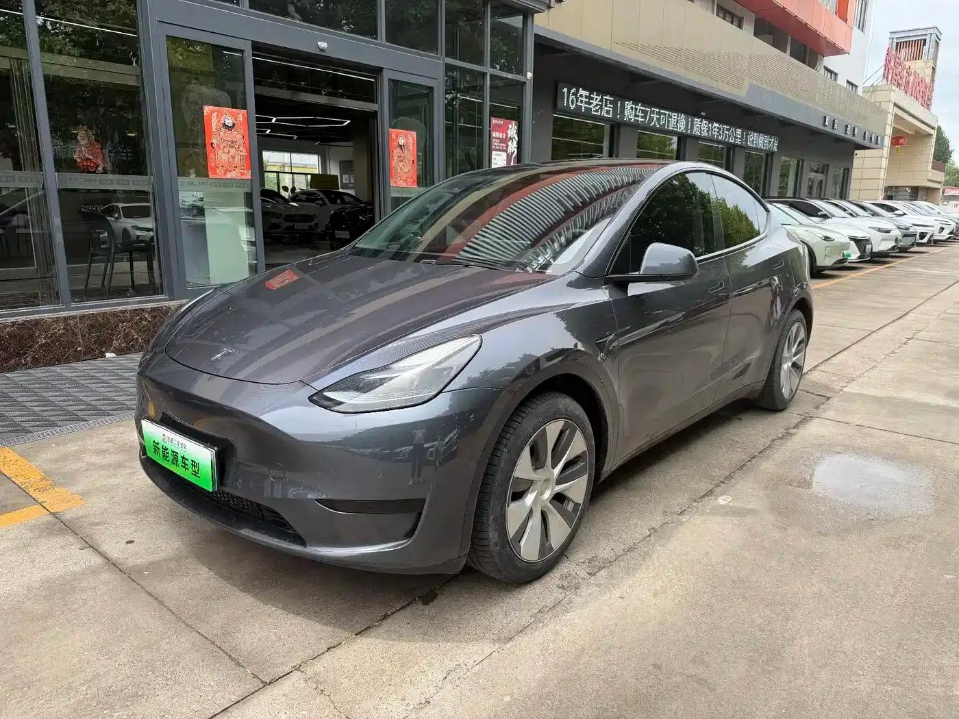 Model Y 2022 Facelift Rear-Wheel Drive Version — миниатюра 1