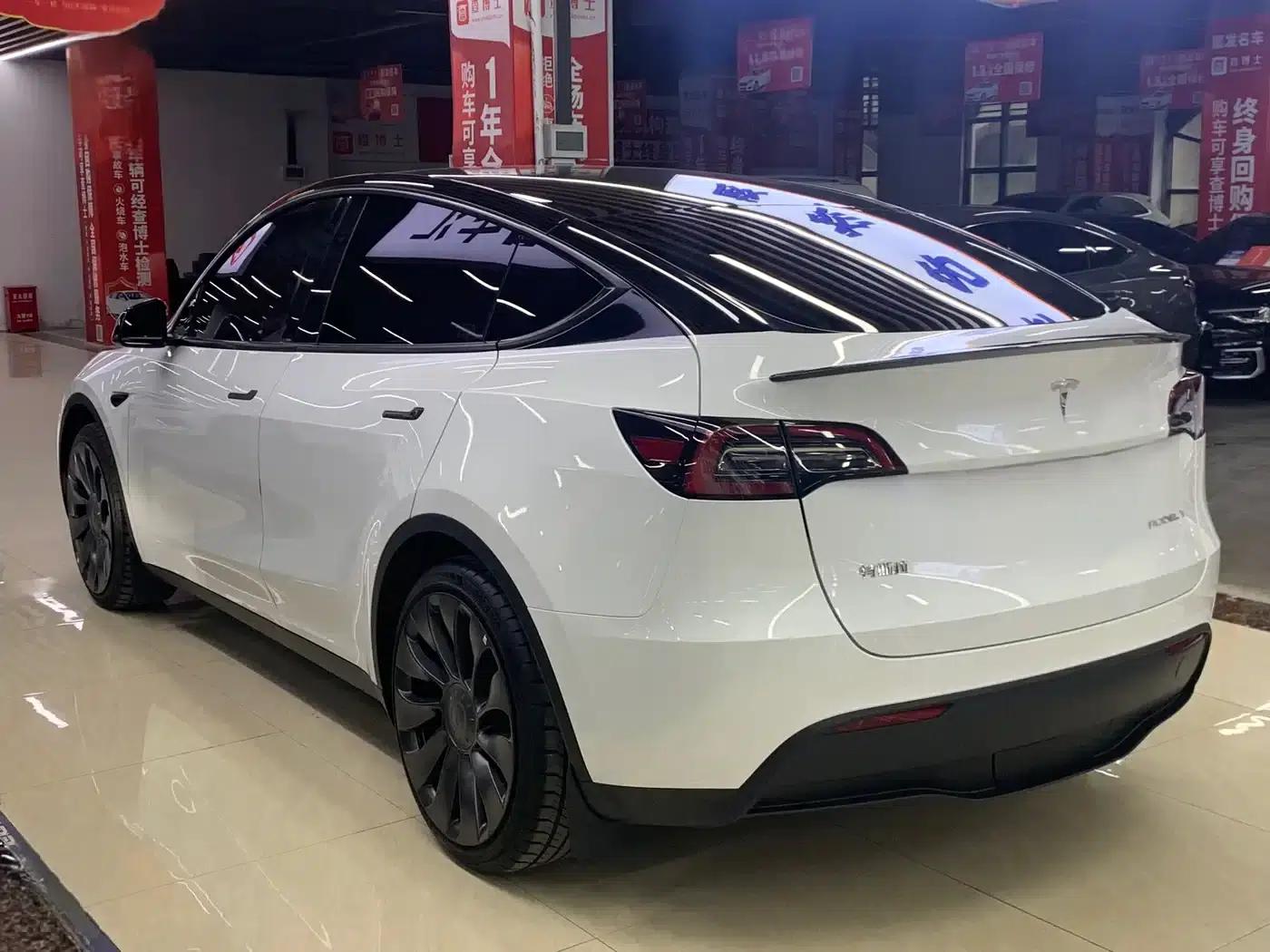 Model Y 2024 Rear-Wheel Drive — миниатюра 9
