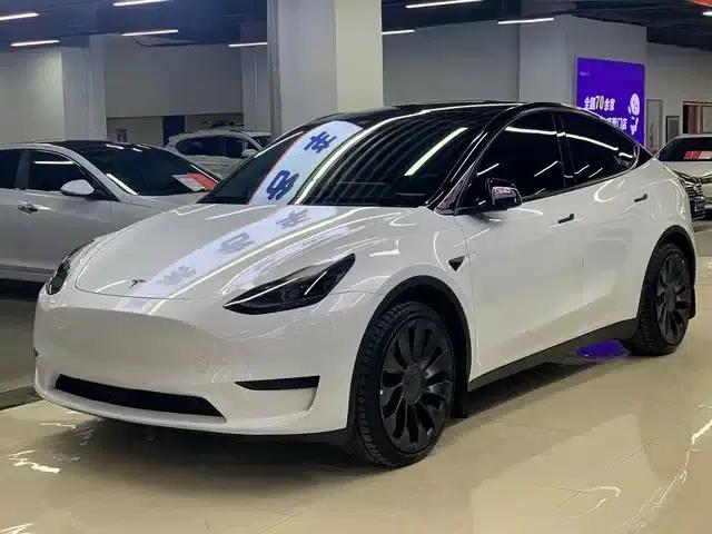 Model Y 2024 Rear-Wheel Drive