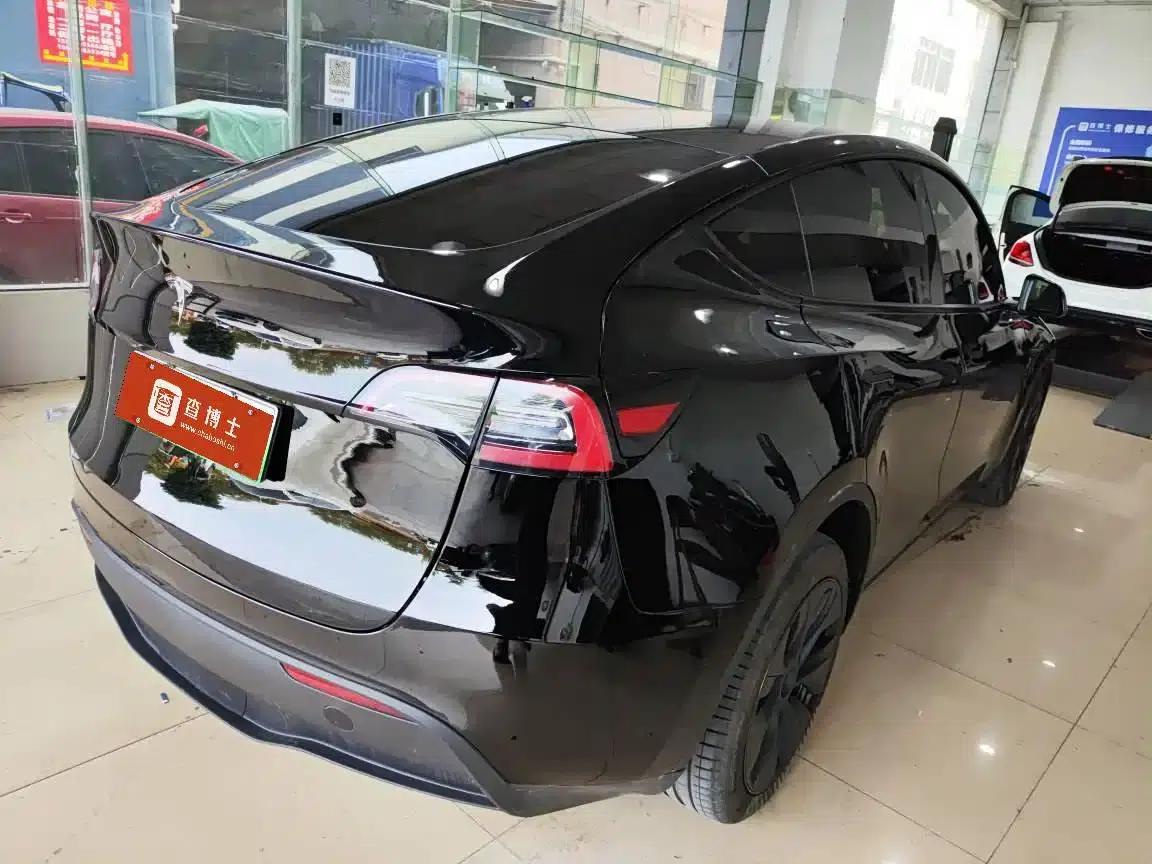 Model Y 2024 Long Range All-Wheel Drive — миниатюра 2