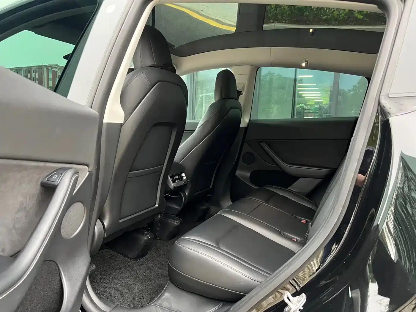 Model Y 2022 Rear-Wheel Drive — миниатюра 5