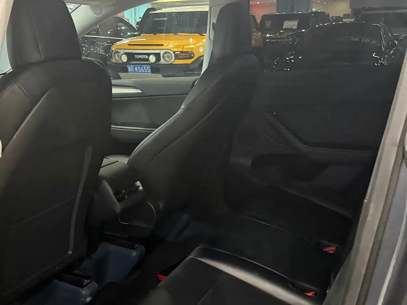 Model Y 2022 Rear-Wheel Drive — миниатюра 5