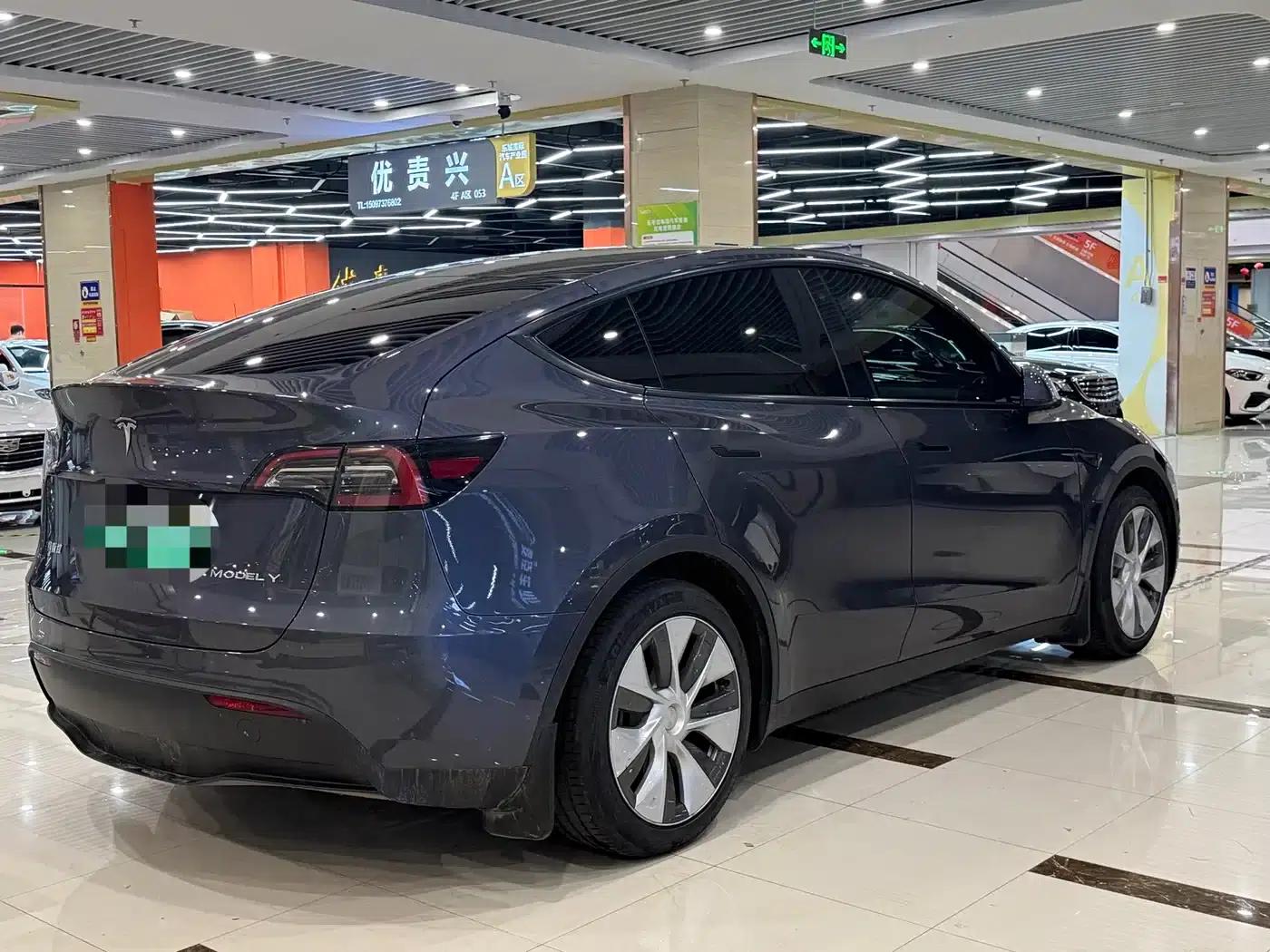 Model Y 2022 Rear-Wheel Drive — миниатюра 7