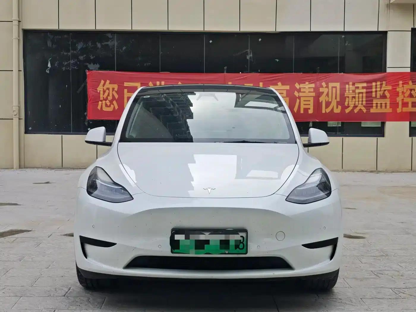 Model Y 2022 Rear-Wheel Drive — миниатюра 2