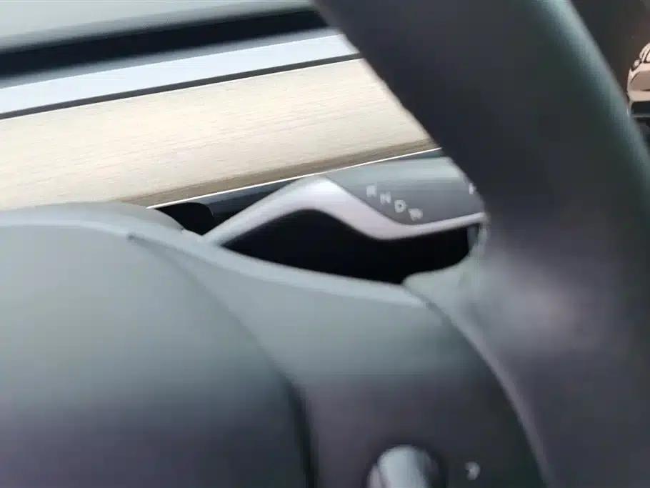 Model Y 2022 Facelift Long Range All-Wheel Drive Version — миниатюра 16
