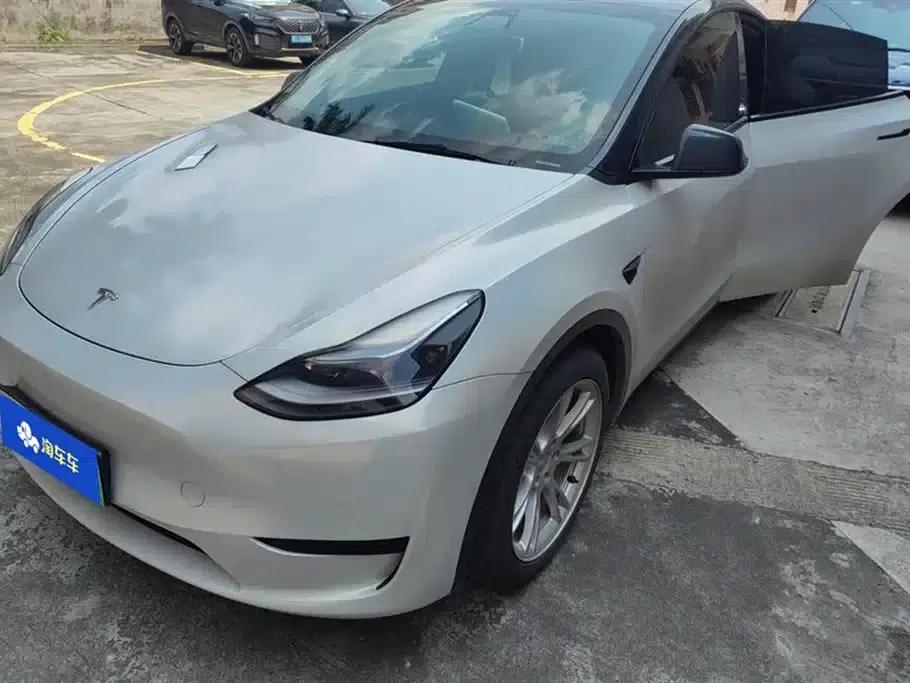 Model Y 2022 Rear-Wheel Drive — миниатюра 1