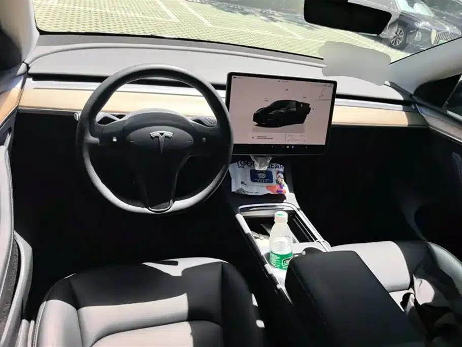 Model Y 2022 Facelift Rear-Wheel Drive Version — миниатюра 12