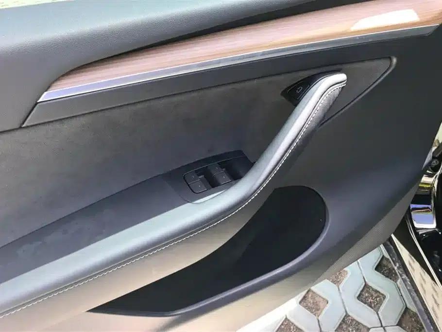 Model Y 2022 Facelift Rear-Wheel Drive Version — миниатюра 7