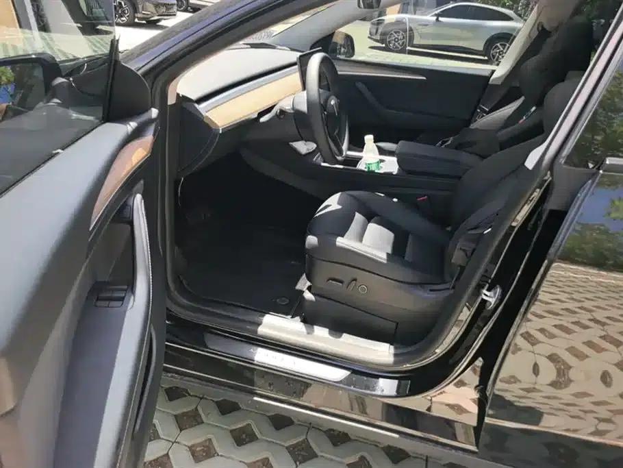 Model Y 2022 Facelift Rear-Wheel Drive Version — миниатюра 9