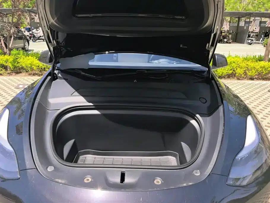 Model Y 2022 Facelift Rear-Wheel Drive Version — миниатюра 10