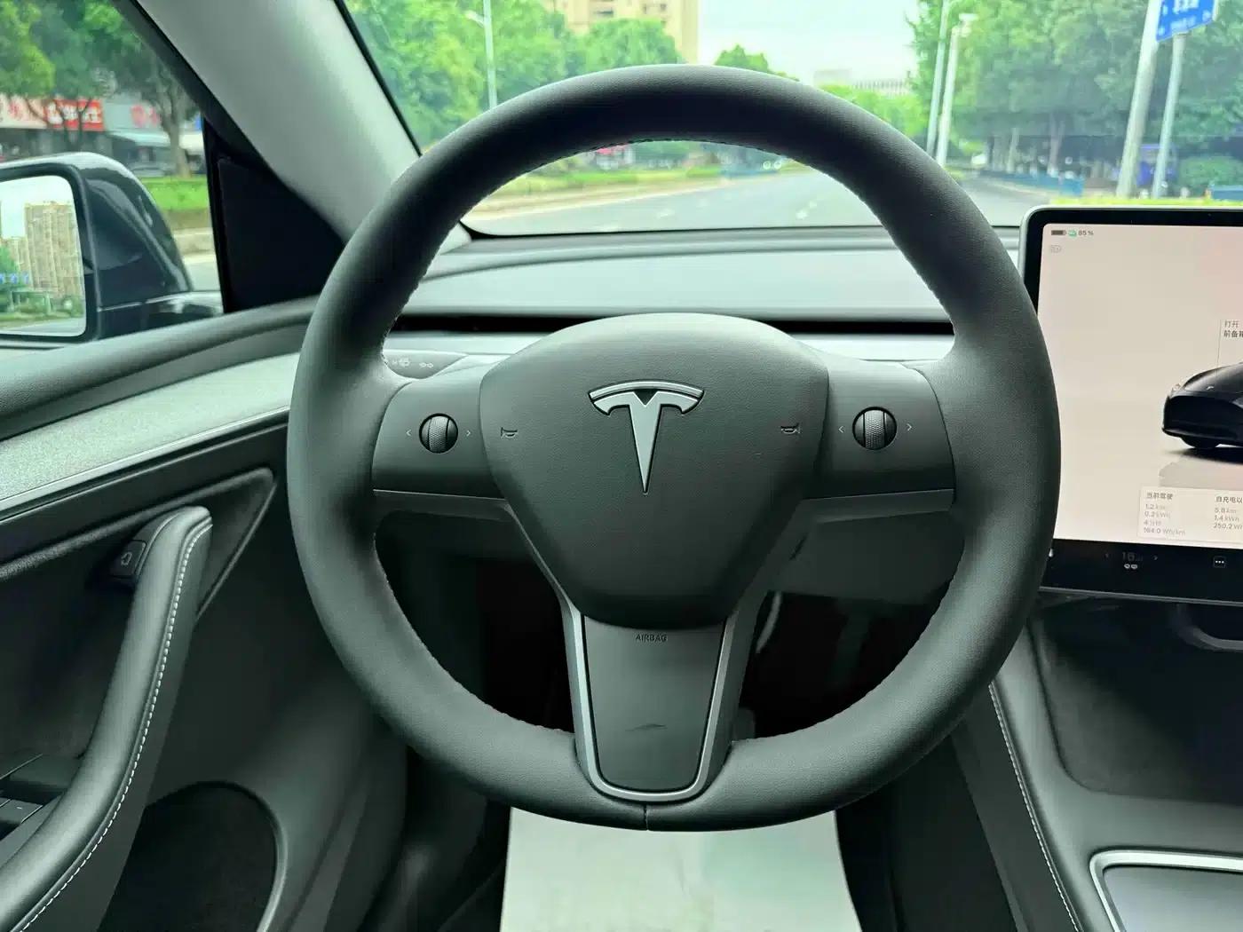 Model Y 2024 Rear-Wheel Drive — миниатюра 14