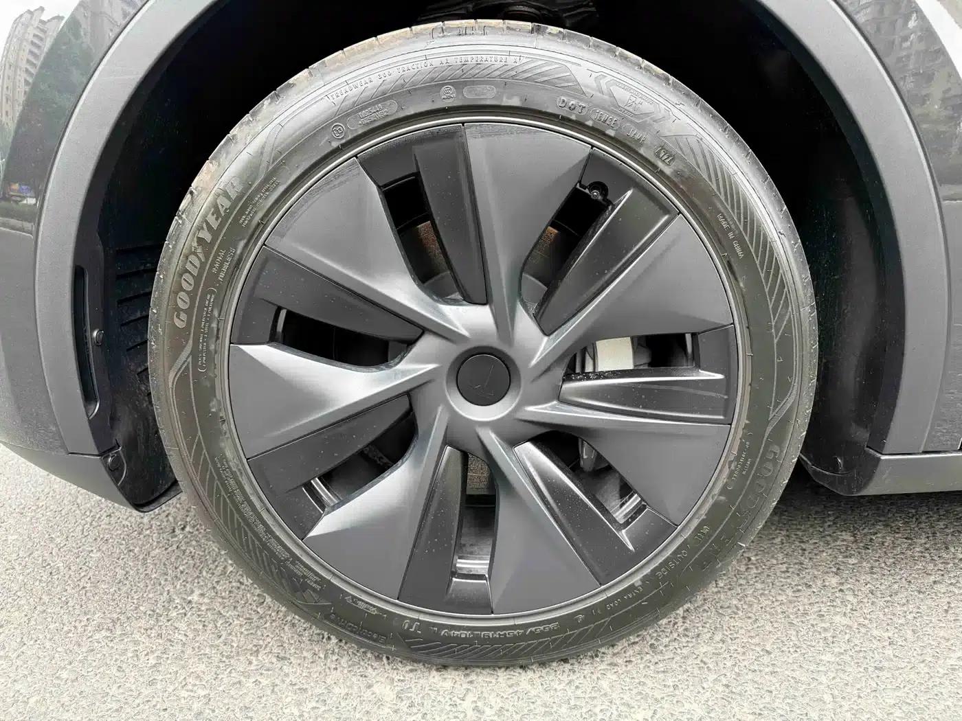 Model Y 2024 Rear-Wheel Drive — миниатюра 4