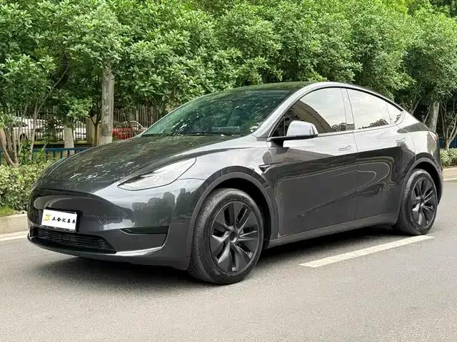 Model Y 2024 Rear-Wheel Drive