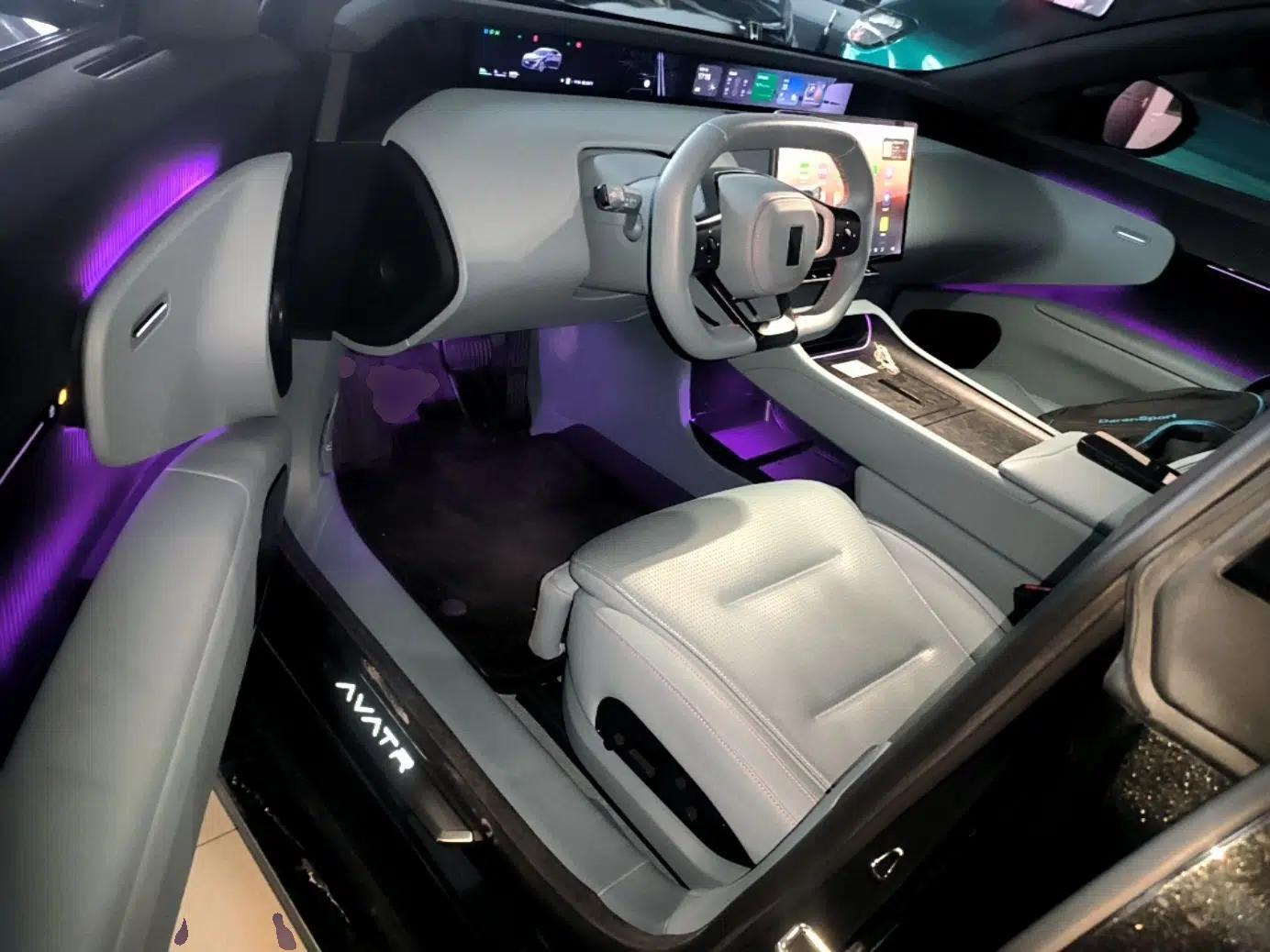 Avatr 12 2024 650 Three-Laser Four-Wheel Drive Performance Edition — миниатюра 19