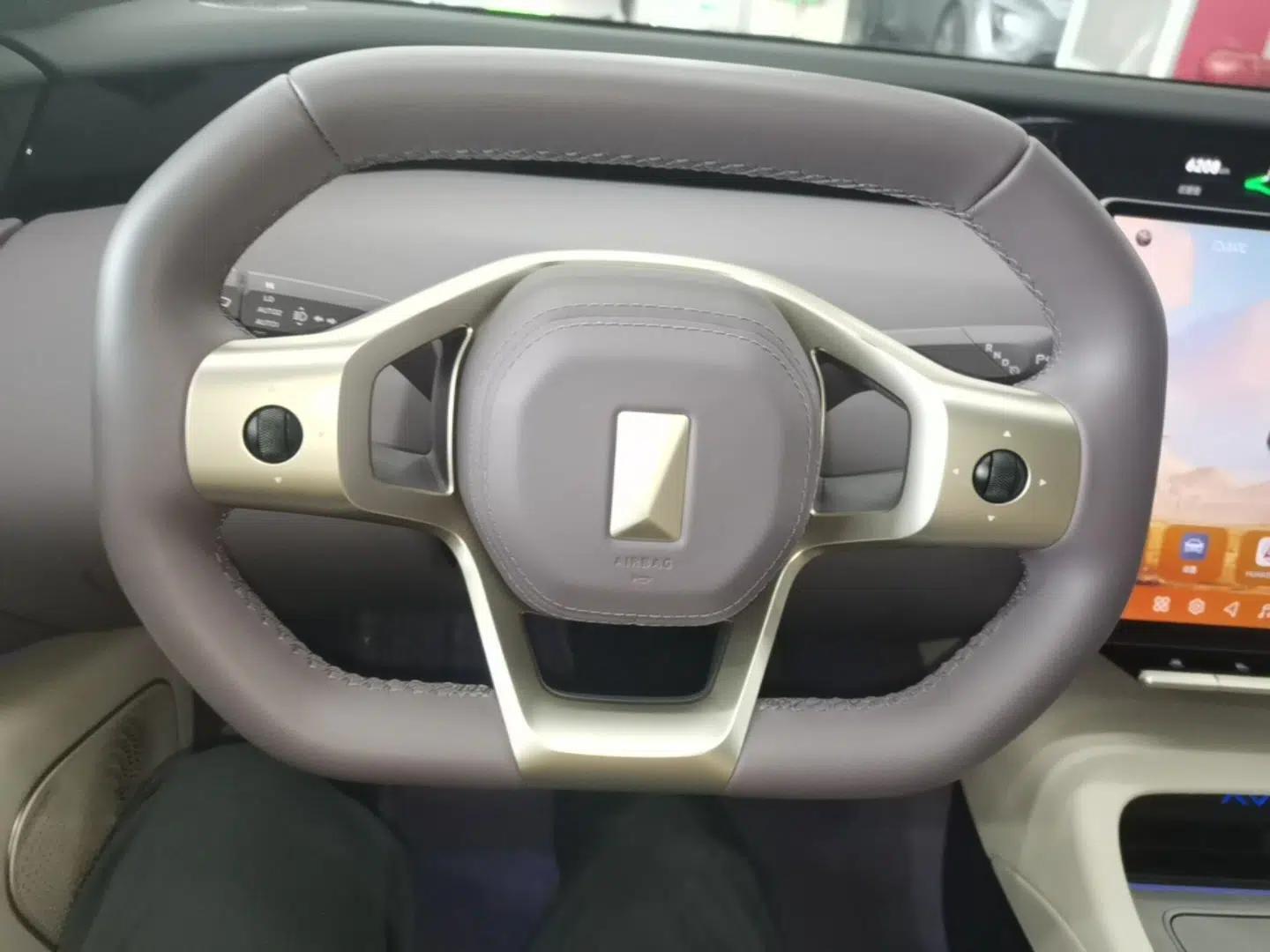 Avatr 12 2026 Ultra Pure-Electric All-Wheel-Drive Version — миниатюра 14
