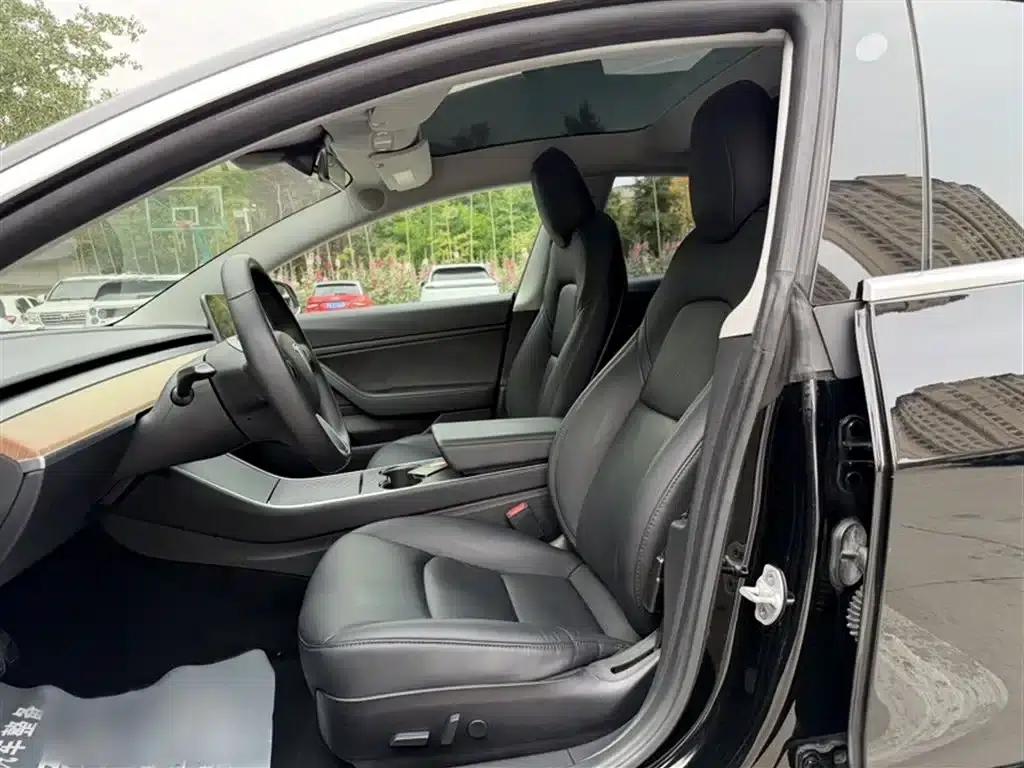 Imported 2019 Model 3 Long Range Rear-Wheel Drive — миниатюра 15