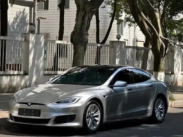 2016 Model S 60