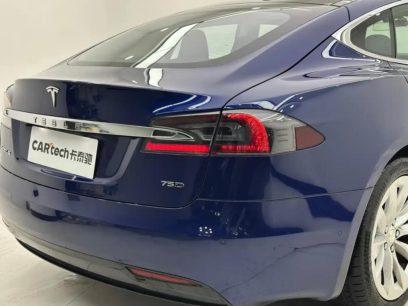 2017 Model S 75D Standard Range — миниатюра 19