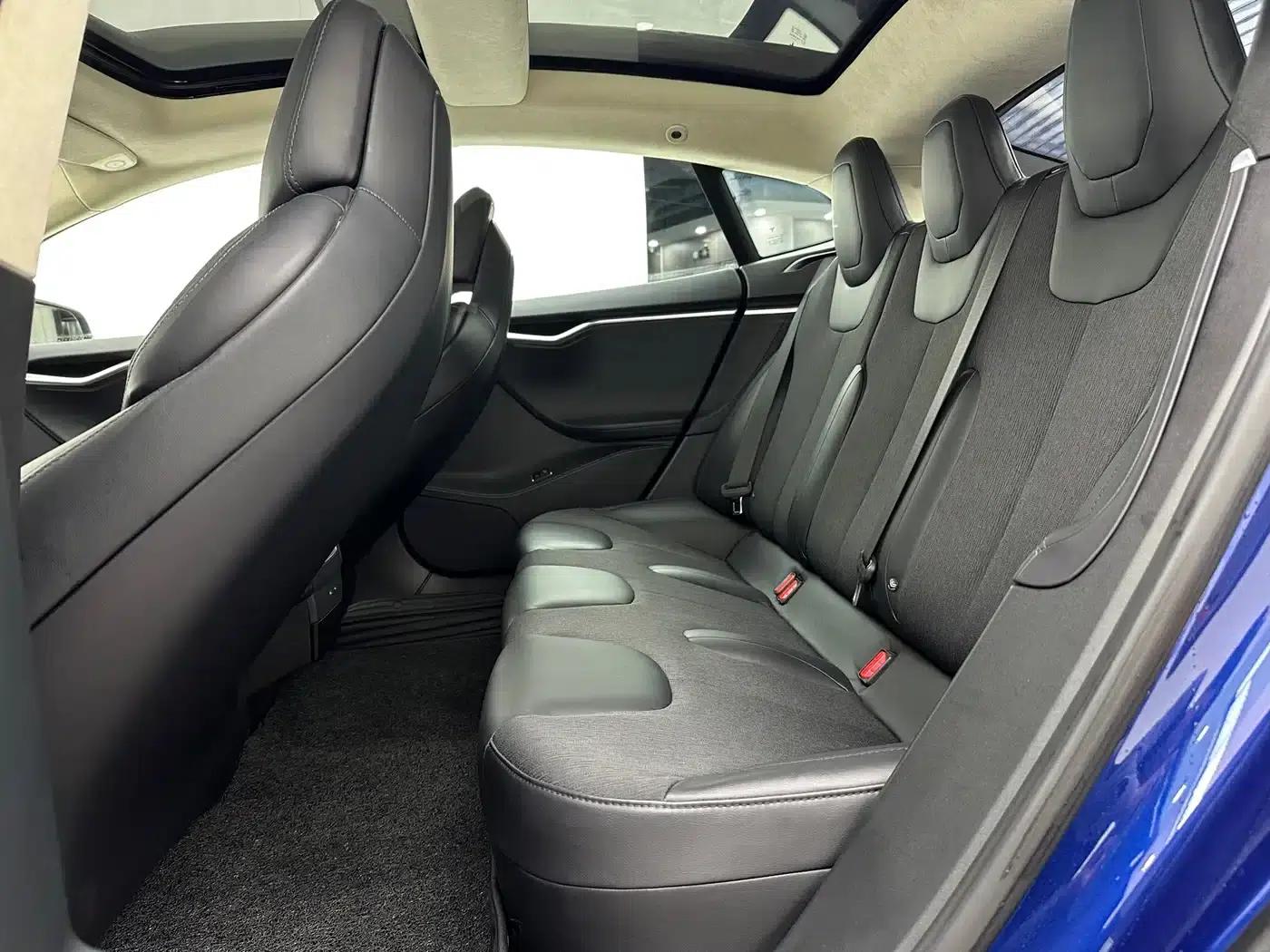 2017 Model S 75D Standard Range — миниатюра 23