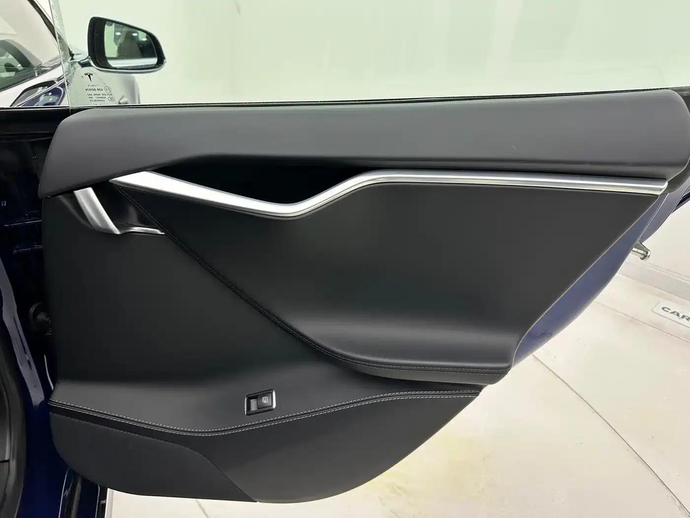 2017 Model S 75D Standard Range — миниатюра 27
