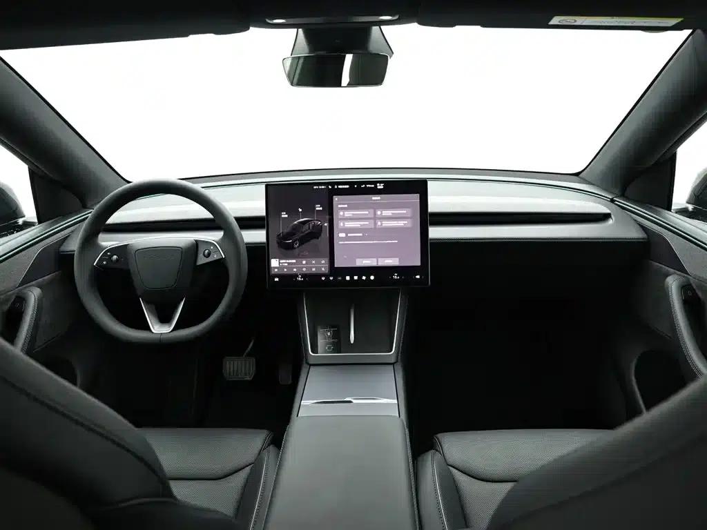 Model Y L 2025 Long Range All-Wheel Drive — миниатюра 14