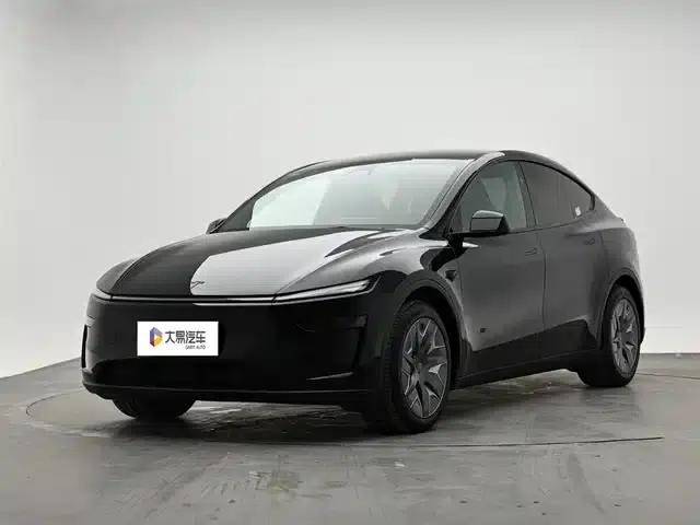 Model Y L 2025 Long Range All-Wheel Drive