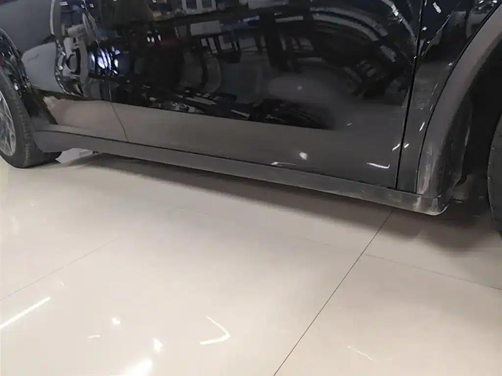 Model Y L 2025 Long Range All-Wheel Drive — миниатюра 21