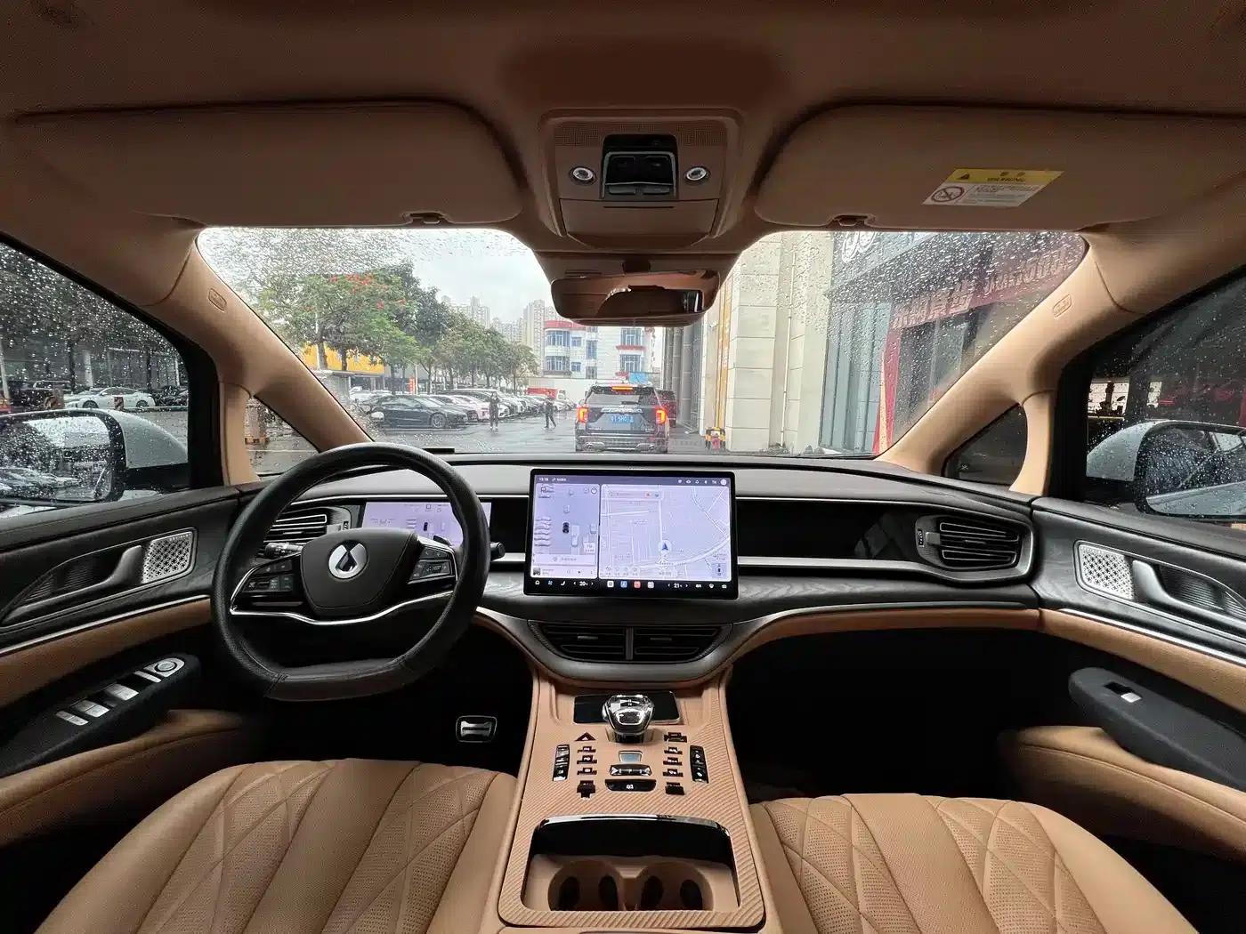Denza D9 2025 DM-i Smart Driving Edition 1020 AWD Premium Model — миниатюра 4