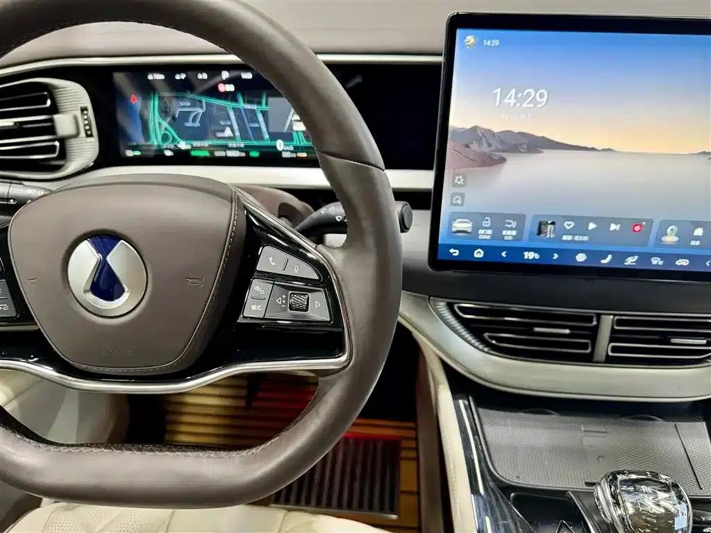 Denza D9 2024 DM-i 980 4WD Premium Edition — миниатюра 27