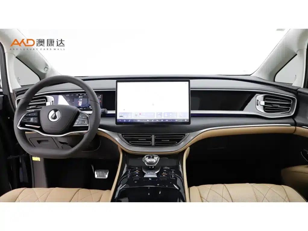 Denza D9/1.5T/2024 Model/DM-i 980 4WD Flagship Edition — миниатюра 5