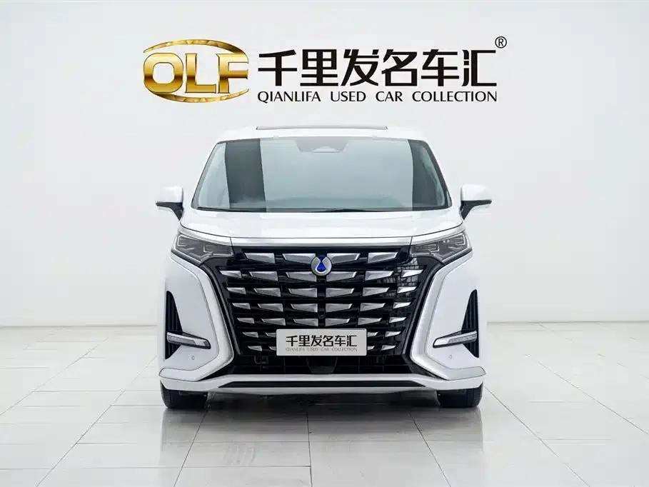 Denza D9 2022 DM-i 970 AWD Flagship Edition — миниатюра 2