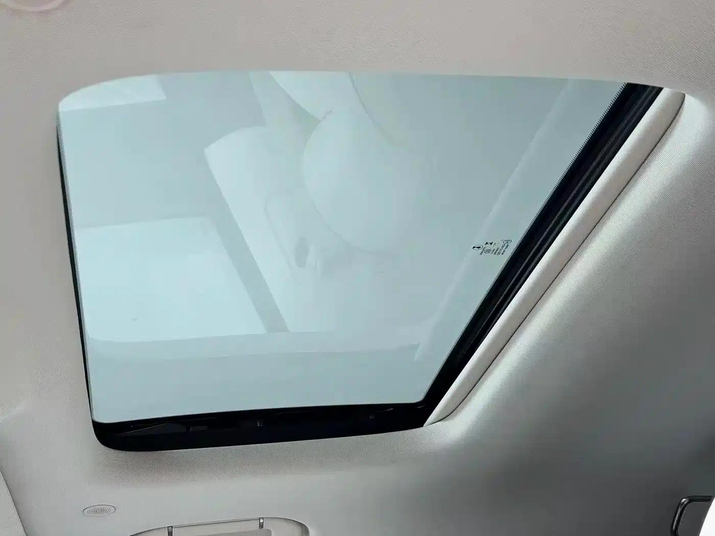 Denza D9 2024 DM-i 980 4WD Premium Edition — миниатюра 12