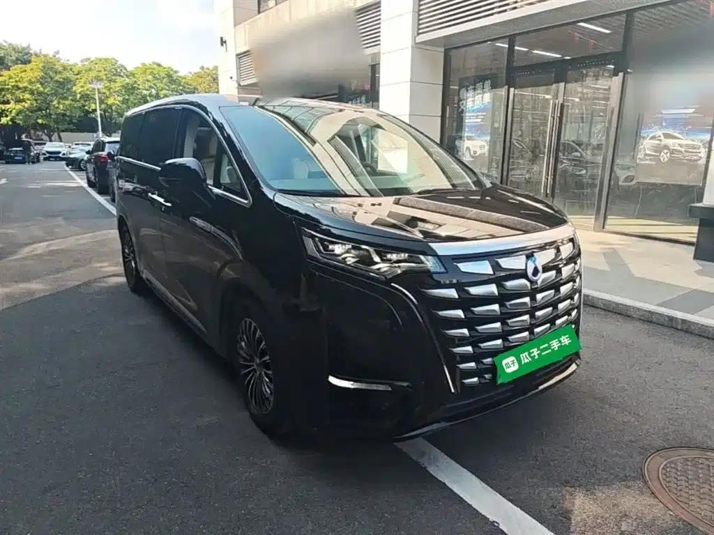 Denza D9 2022 DM-i 1040 Premium — миниатюра 4