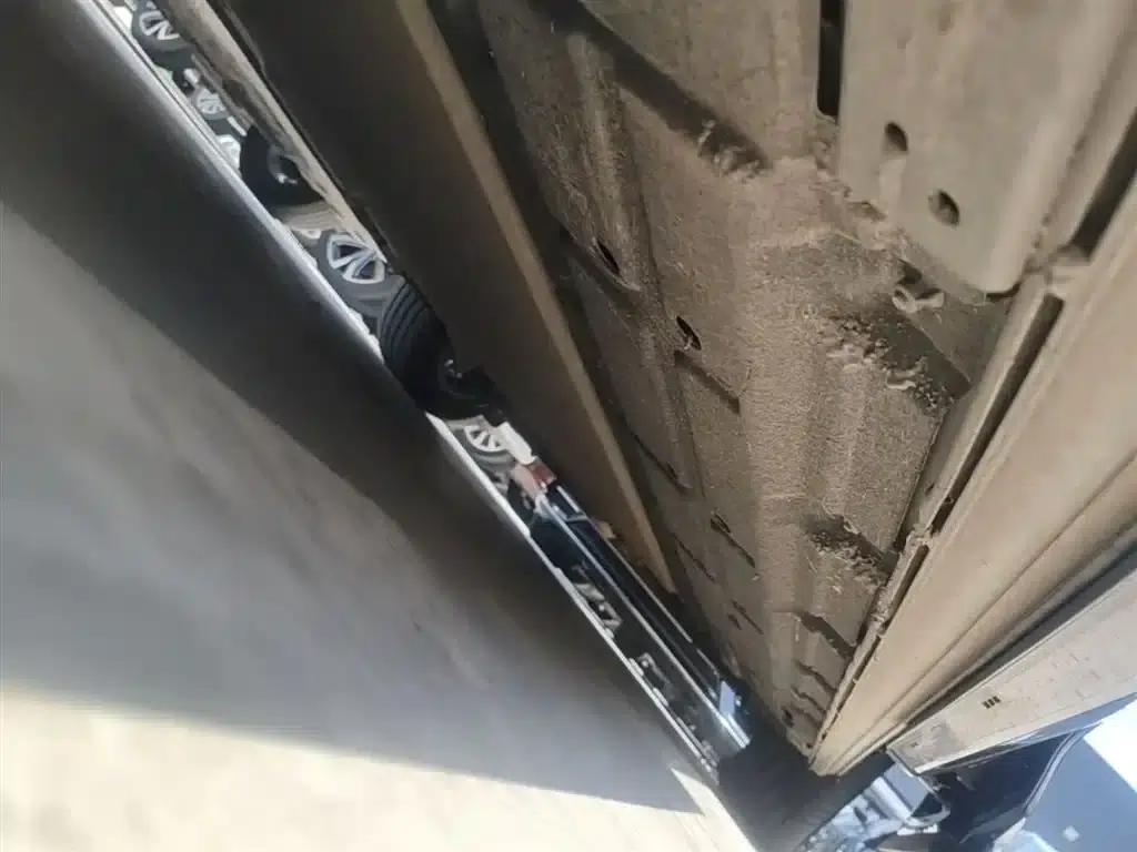 Denza D9 2024 DM-i 980 4WD Premium Edition — миниатюра 22