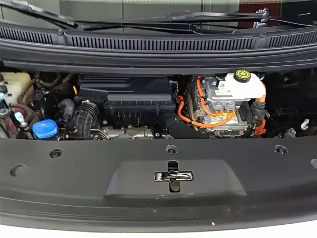 Denza D9 2024 DM-i 980 4WD Premium Edition — миниатюра 20