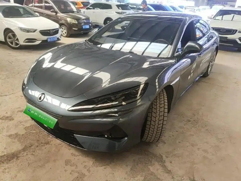 Denza Z9 2024 Model, 1100km Range, 4WD Ultra Edition — миниатюра 1