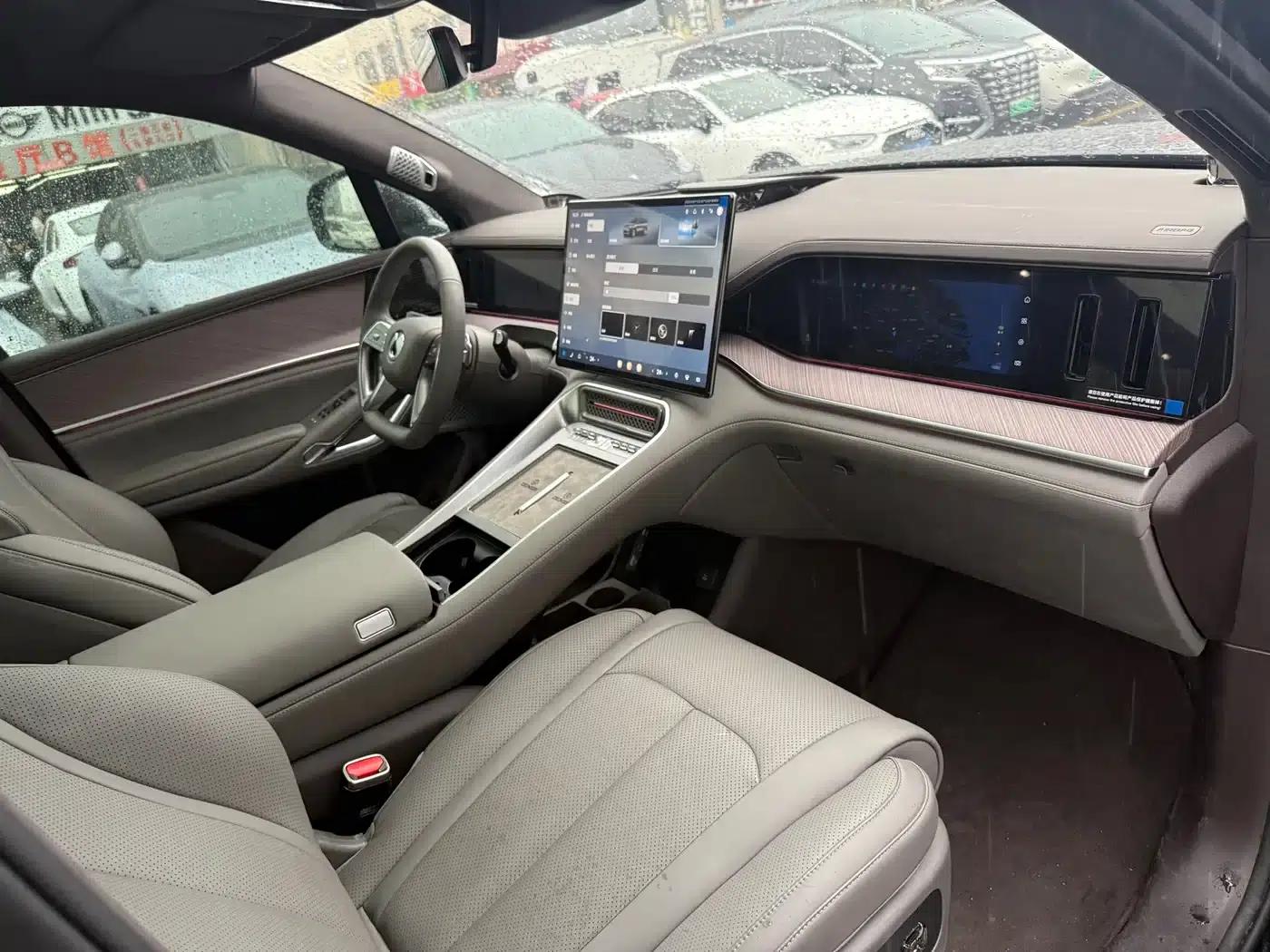 Denza N9 2025 Premium Edition — миниатюра 6