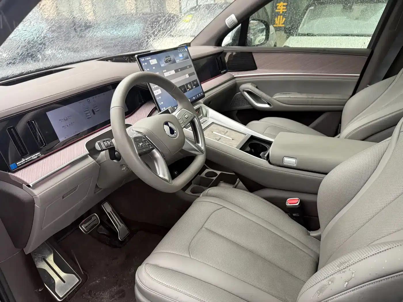 Denza N9 2025 Premium Edition — миниатюра 9
