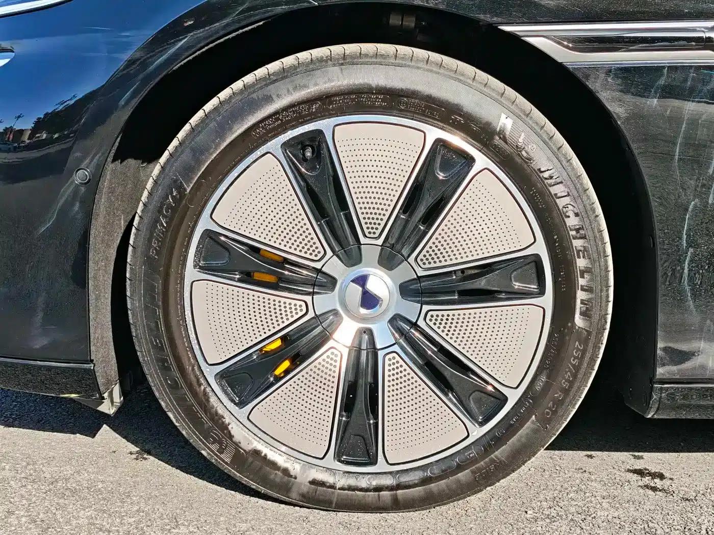 Denza Z9 GT 2024 1100 AWD Max Edition — миниатюра 12