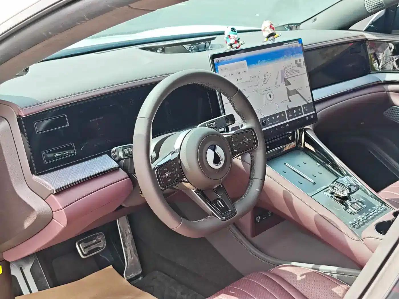 Denza Z9 GT 2024 1100 AWD Max Edition — миниатюра 8