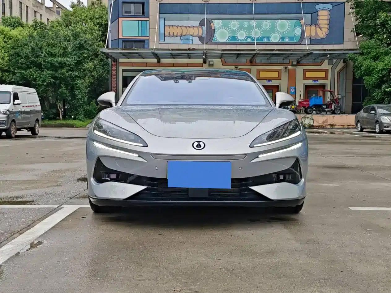 Denza Z9 GT 2024 1100 AWD Ultra Edition — миниатюра 2