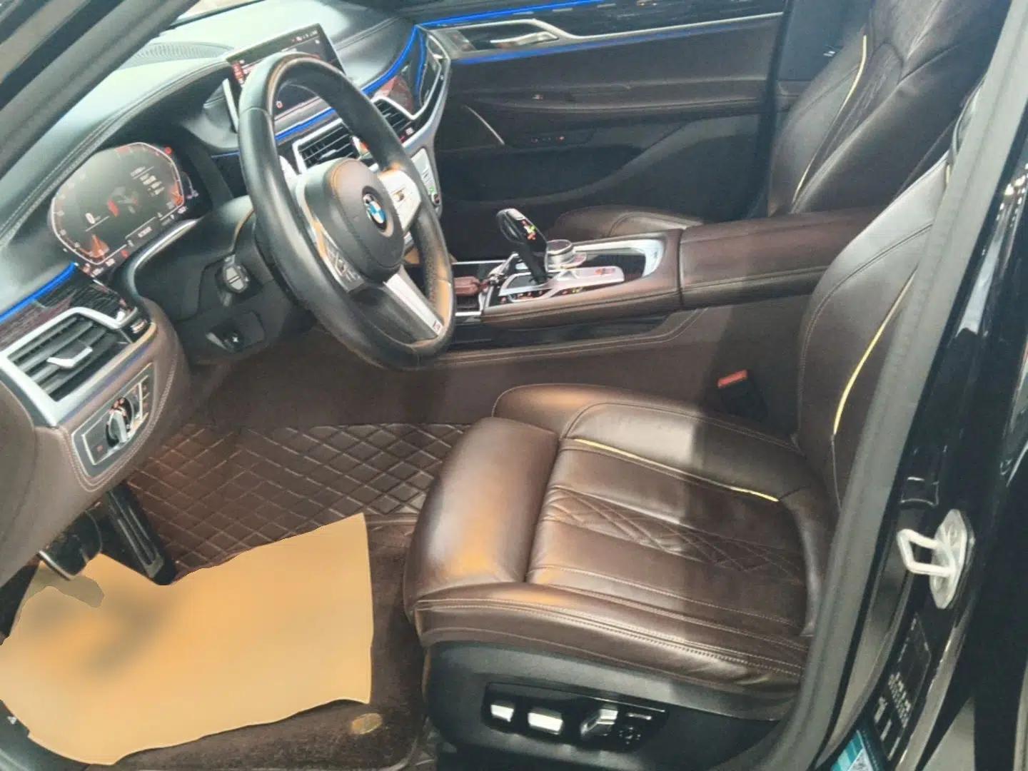BMW 7 Series 2019 Restyled 730Li M Sport Package — миниатюра 17