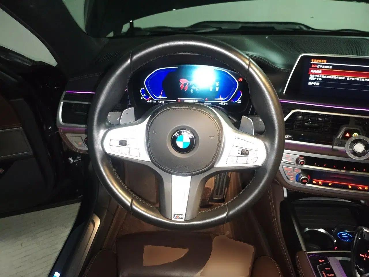 BMW 7 Series 2019 Restyled 730Li M Sport Package — миниатюра 11