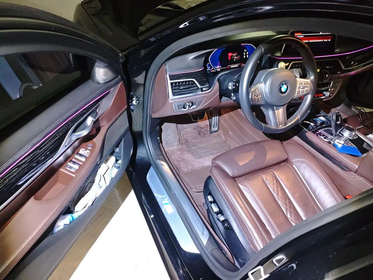 BMW 7 Series 2019 Restyled 730Li M Sport Package — миниатюра 17