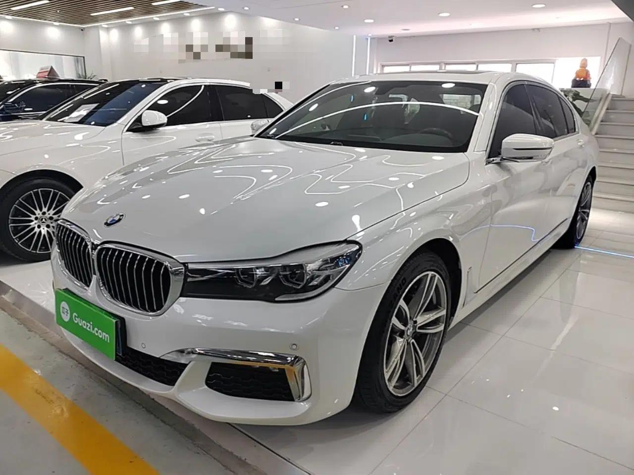 BMW 7 Series 2018 730Li Leading Model M Sport Package — миниатюра 1