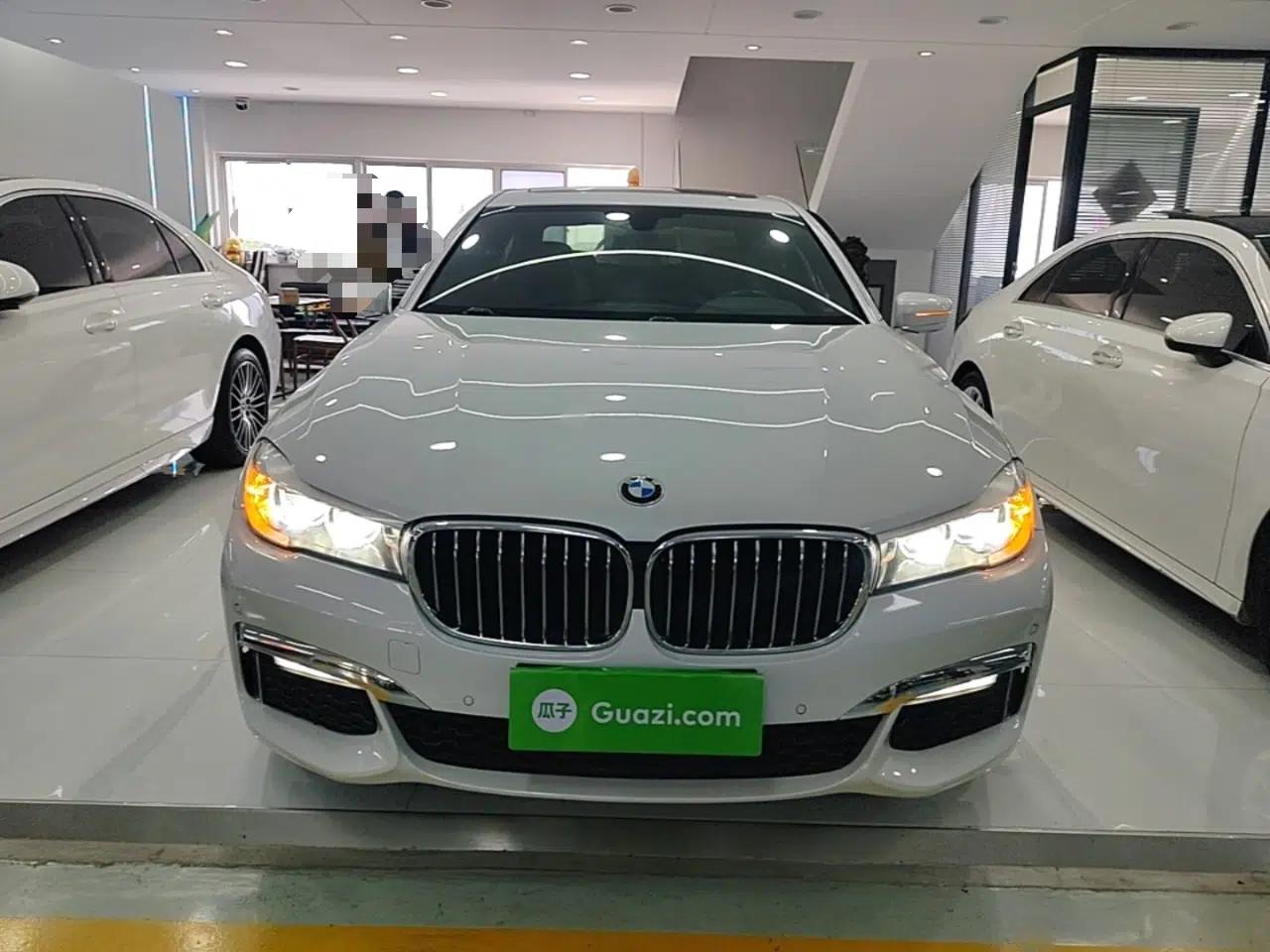 BMW 7 Series 2018 730Li Leading Model M Sport Package — миниатюра 2