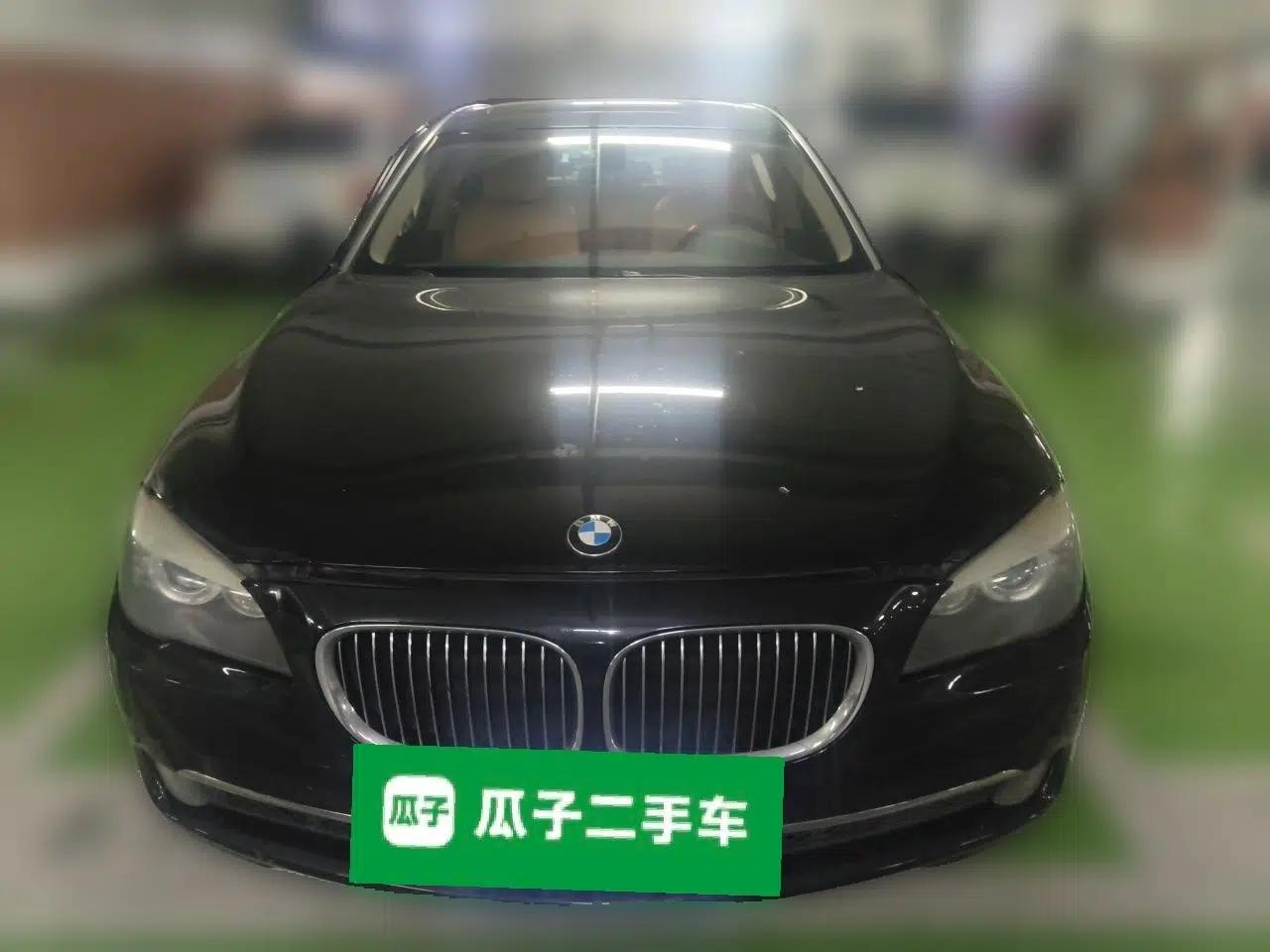 BMW 7 Series 2009 740Li Leading Model — миниатюра 2