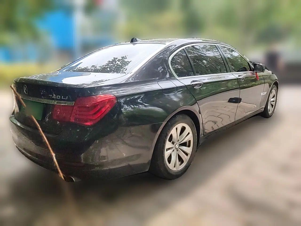 BMW 7 Series 2009 730Li Leading Model — миниатюра 6