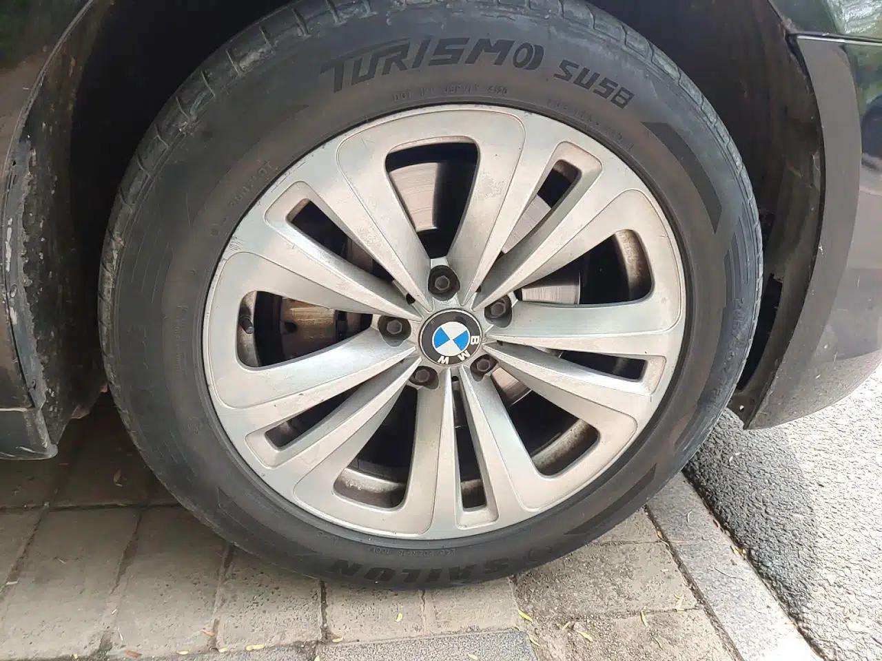 BMW 7 Series 2009 730Li Leading Model — миниатюра 8