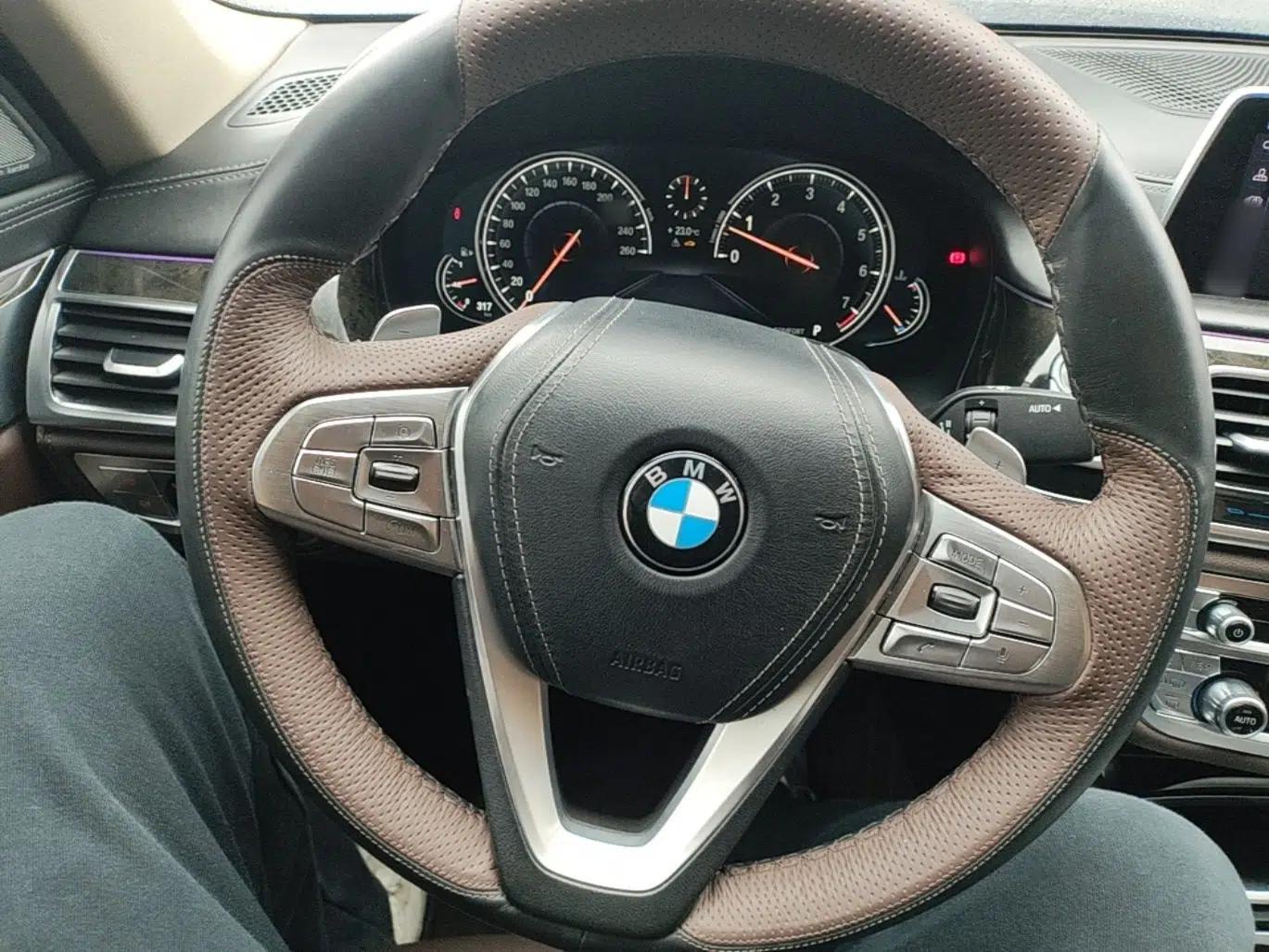 BMW 7 Series 2016 740Li Luxury Edition — миниатюра 13